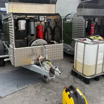 Tankvagn 2000 liter – fyra kompletta ekipage till en myndighet – bild 3